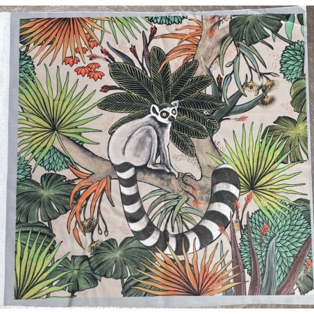 Carré  velours-Lémuriens fond beige