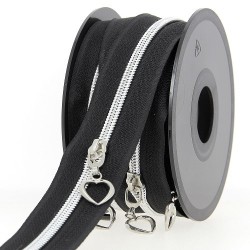 Mercerie - Fermeture éclair au mètre noir et argent coeur