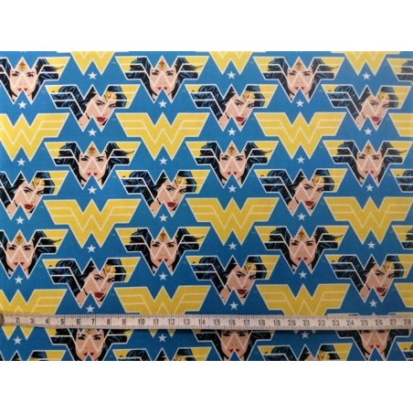 Wonder Woman fond bleu